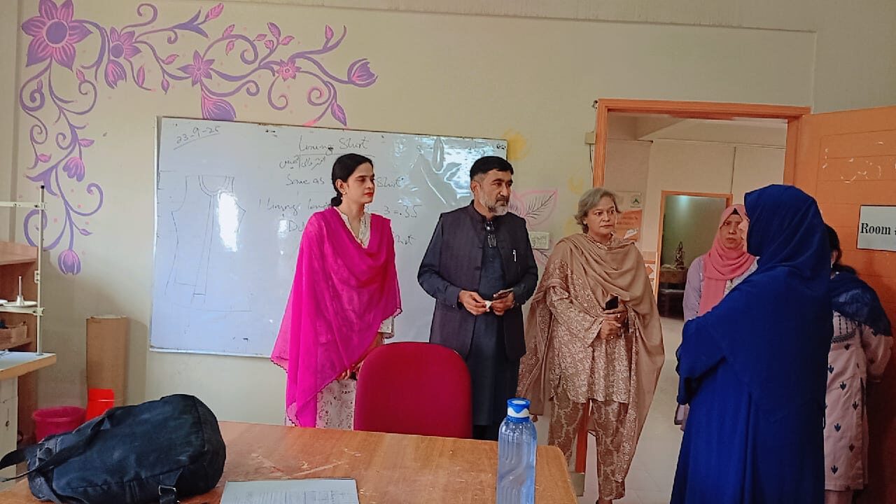 CBT A Assessment at VTC girls 5 A North karachi